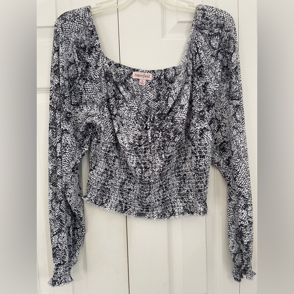 Snakeskin sexy crop top